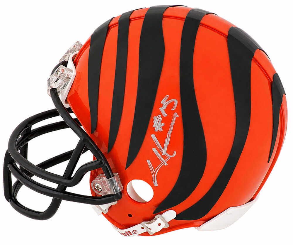 Chris Henry Autographed Cincinnati Bengals Riddell (VSR4) Mini Helmet - (In Silver)-Powers Sports Memorabilia