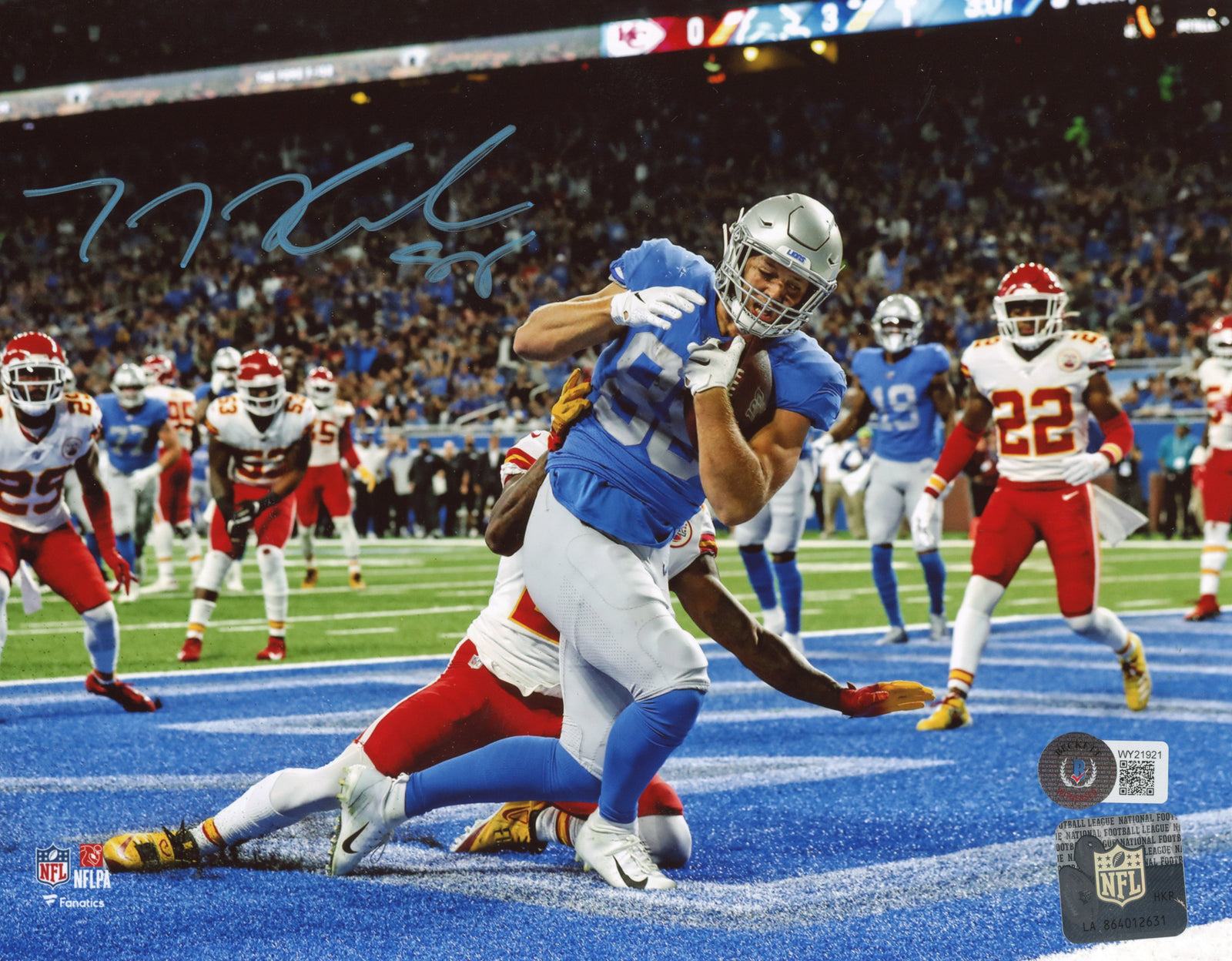 Nick Chubb Cleveland Browns Signed 8x10 Photo – Beckett Authenticated-Powers Sports Memorabilia