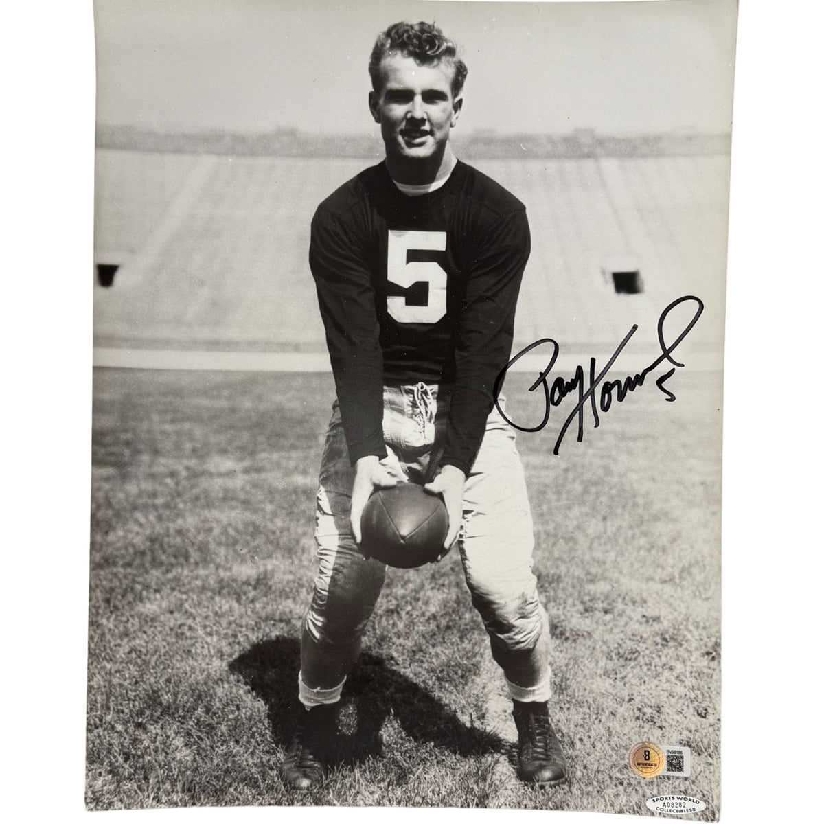 Paul Hornung Green Bay Packers Signed 11x14 Photo - B&W Beckett Beckett-Powers Sports Memorabilia