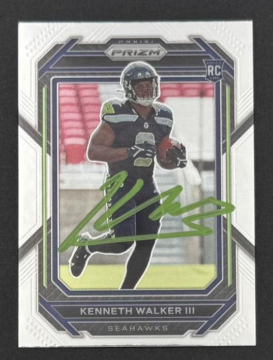 Kenneth Walker III 2022 Panini Prizm Seattle Seahawks Signed Football RC Rookie Card #318 Beckett Authenticated BV44689-Powers Sports Memorabilia