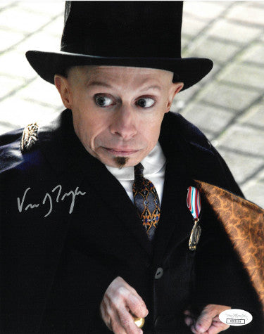 Verne Troyer Autographed Imaginarium of Doctor Parnassus as Percy 8x10 Photo- JSA Hologram (with black hat)-Powers Sports Memorabilia