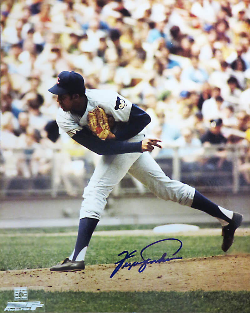 Fergie Jenkins Autographed Chicago Cubs Pitching 8x10 Photo-Powers Sports Memorabilia
