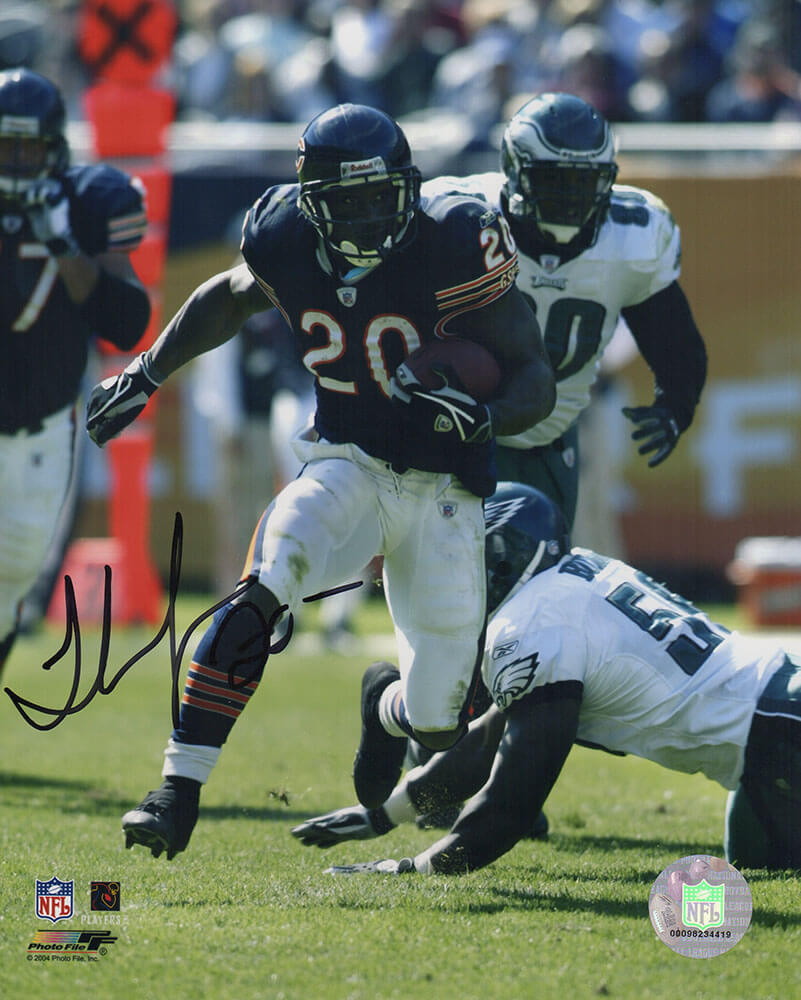 Thomas Jones Autographed Chicago Bears Navy Jersey Action vs Eagles 8x10 Photo-Powers Sports Memorabilia