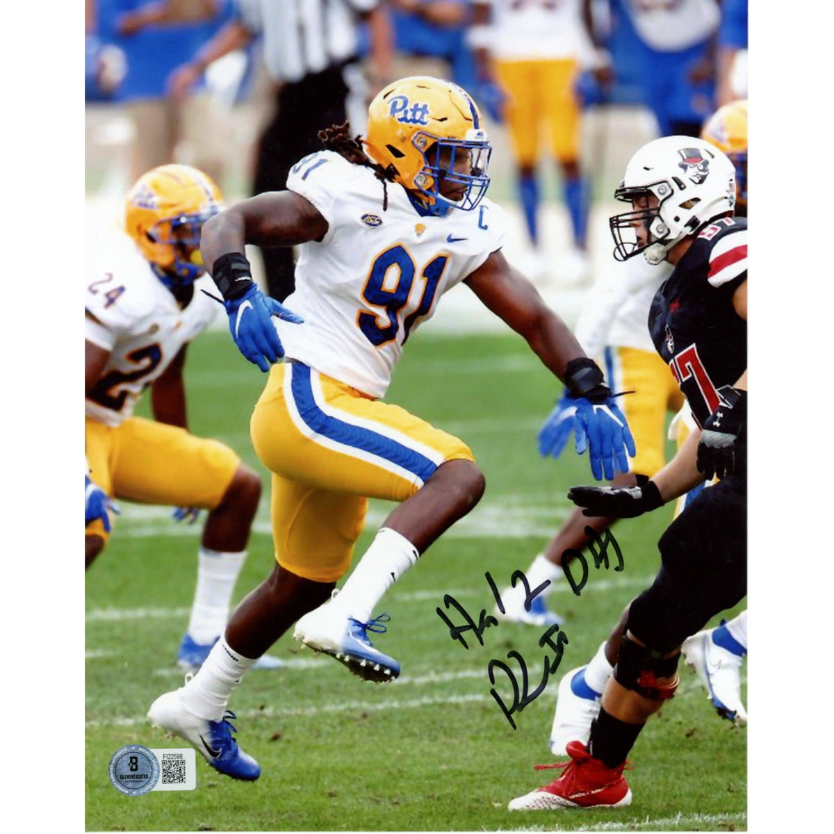 Patrick Jones Signed Pittsburgh Panthers 8x10 Photo – Vertical – Beckett Authenticated-Powers Sports Memorabilia