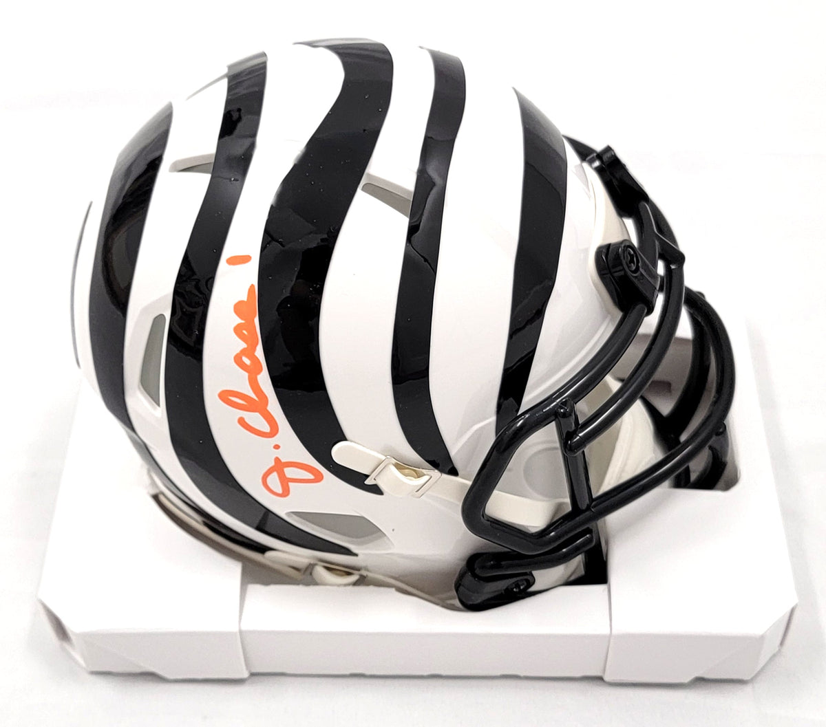 Ja'Marr Chase Signed Cincinnati Bengals 2022 ALT White Mini Helmet - Beckett-Powers Sports Memorabilia