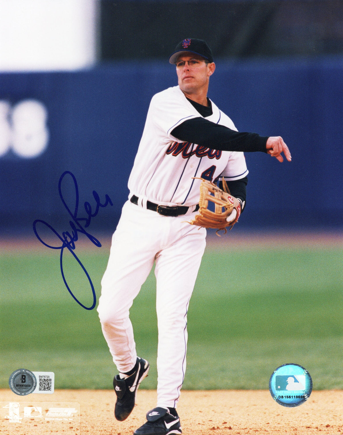 Jay Bell Signed New York Mets 8x10 Photo - Beckett-Powers Sports Memorabilia
