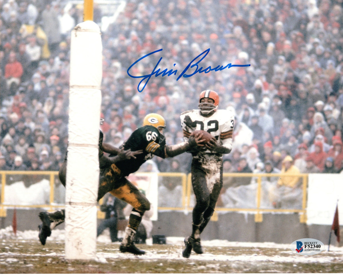 Jim Brown Signed Cleveland Browns 8x10 Photo Beckett Authenticated #2-Powers Sports Memorabilia