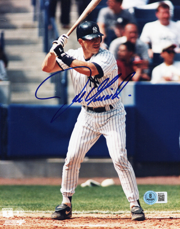 Joe Girardi Signed New York Yankees 8x10 Photo Beckett-Powers Sports Memorabilia