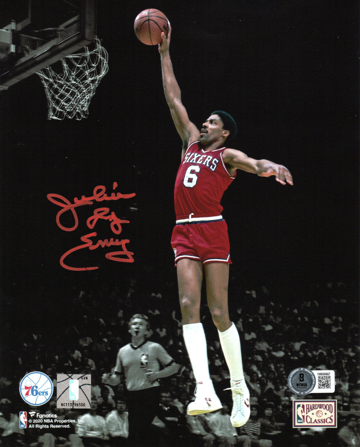 Julius Erving Signed Philadelphia 76ers Spotlight Dunk 8x10 Photo - Beckett-Powers Sports Memorabilia