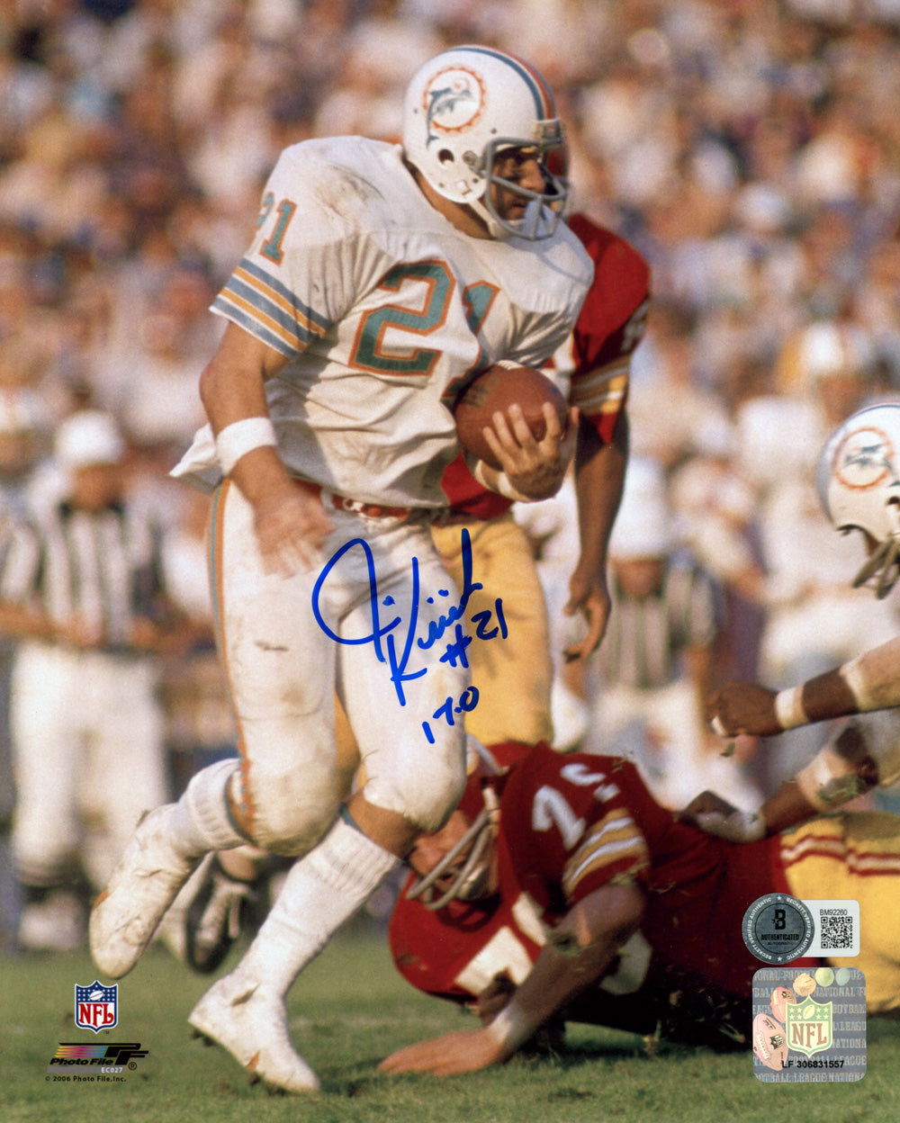 Jim Kiick Miami Dolphins Signed 8x10 Photo - 17-0 Beckett Beckett-Powers Sports Memorabilia