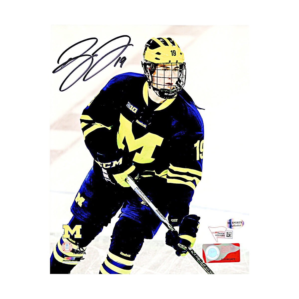 Dylan Larkin Signed Michigan Wolverines Hockey 8x10 Vertical Photo (Fanatics Auth)-Powers Sports Memorabilia