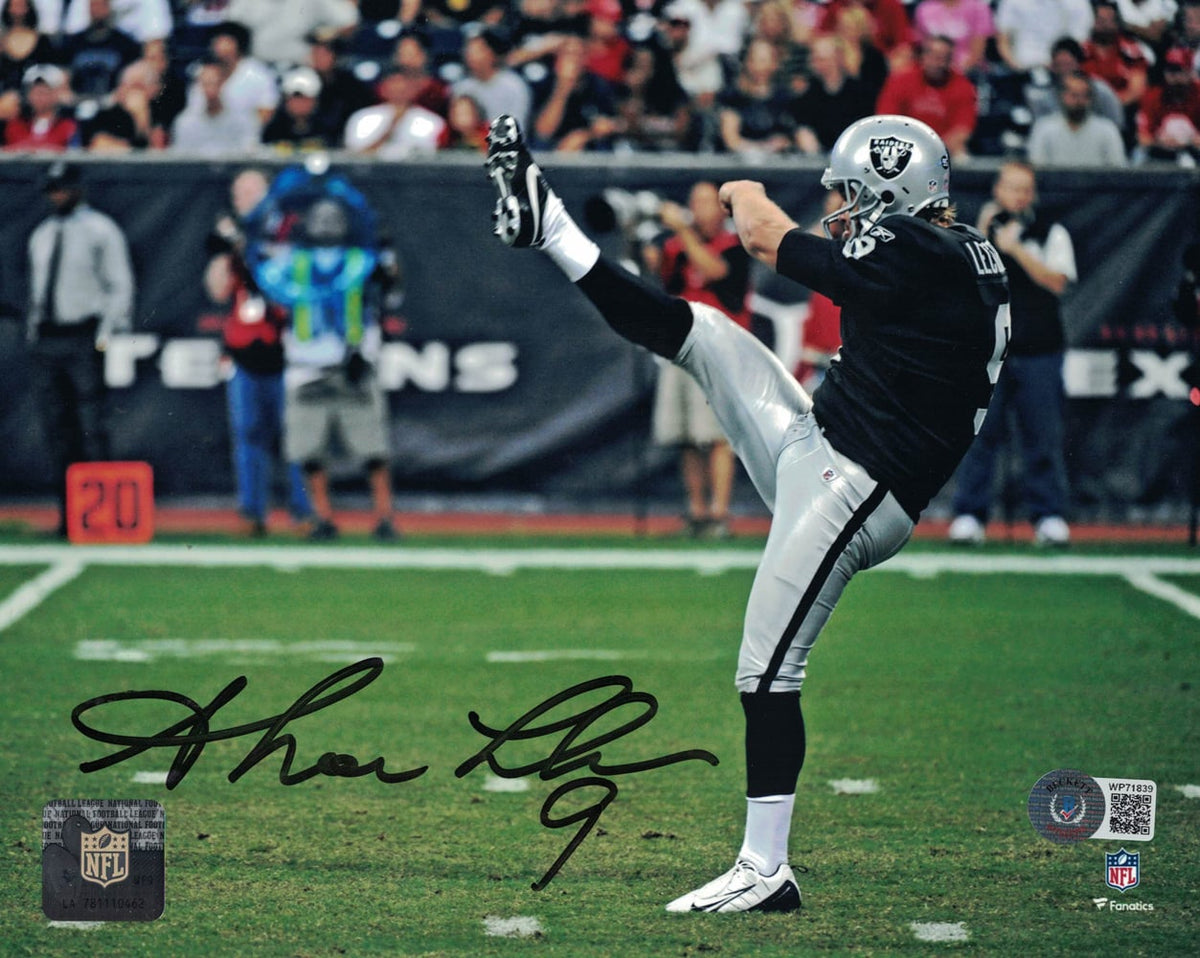 Shane Lechler Signed Oakland Raiders 8x10 Photo Beckett – Beckett Authenticated-Powers Sports Memorabilia