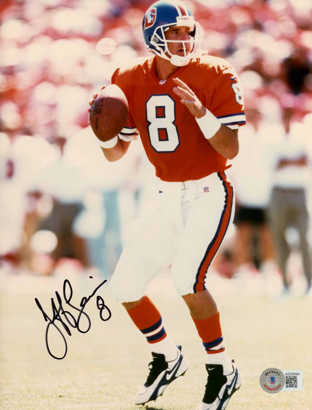 Jeff Lewis Denver Broncos Signed 8x10 Photo - Beckett Beckett-Powers Sports Memorabilia