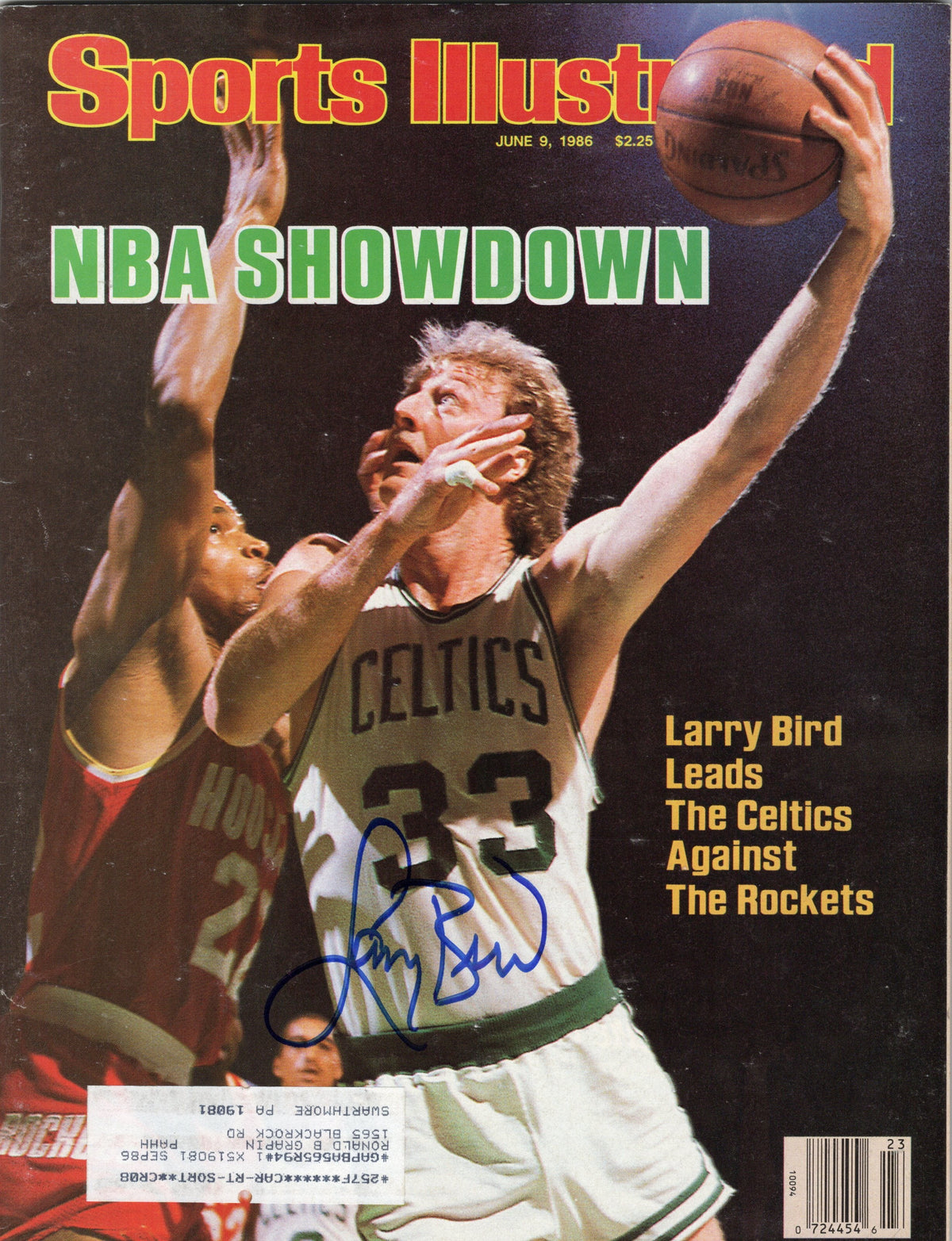 Larry Bird Signed Boston Celtics Sports Illustrated NBA Showdown 6/9/86 - Beckett-Powers Sports Memorabilia