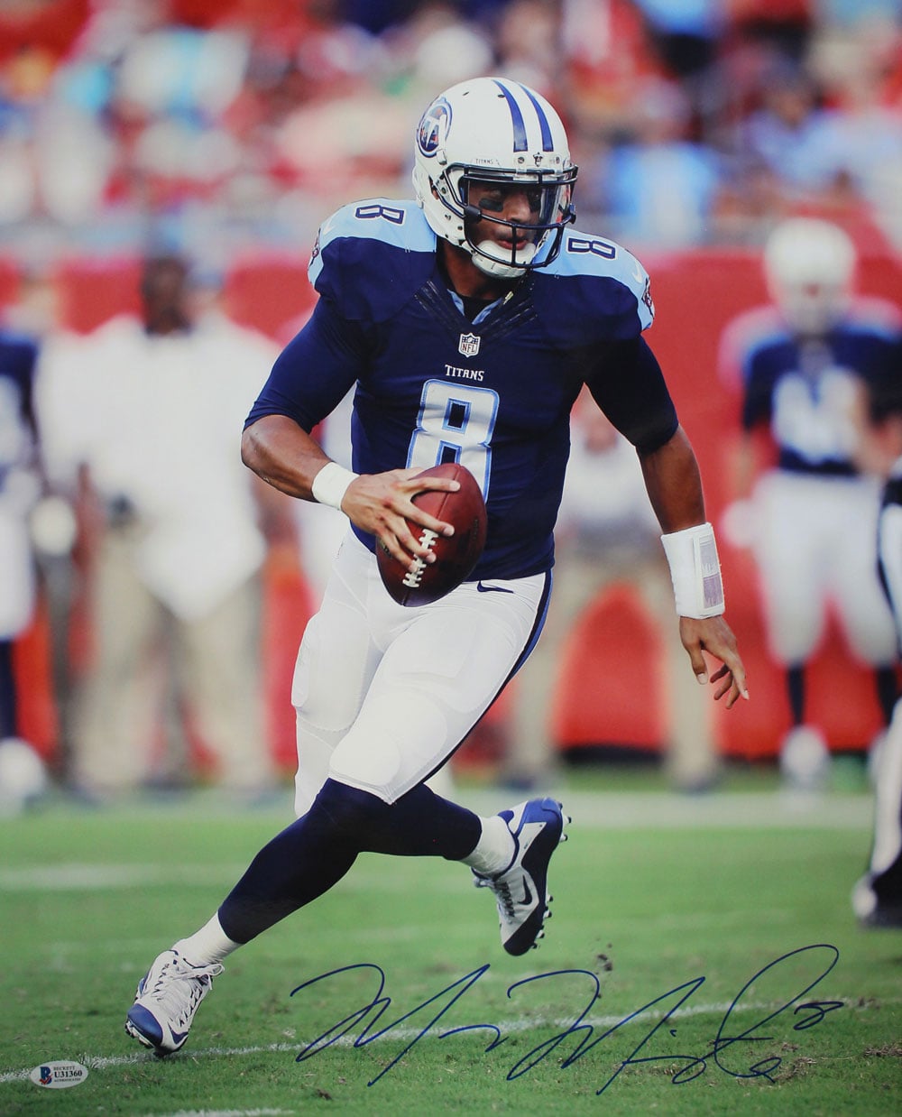 Marcus Mariota Tennessee Titans Signed 16x20 Photo BAS-Powers Sports Memorabilia
