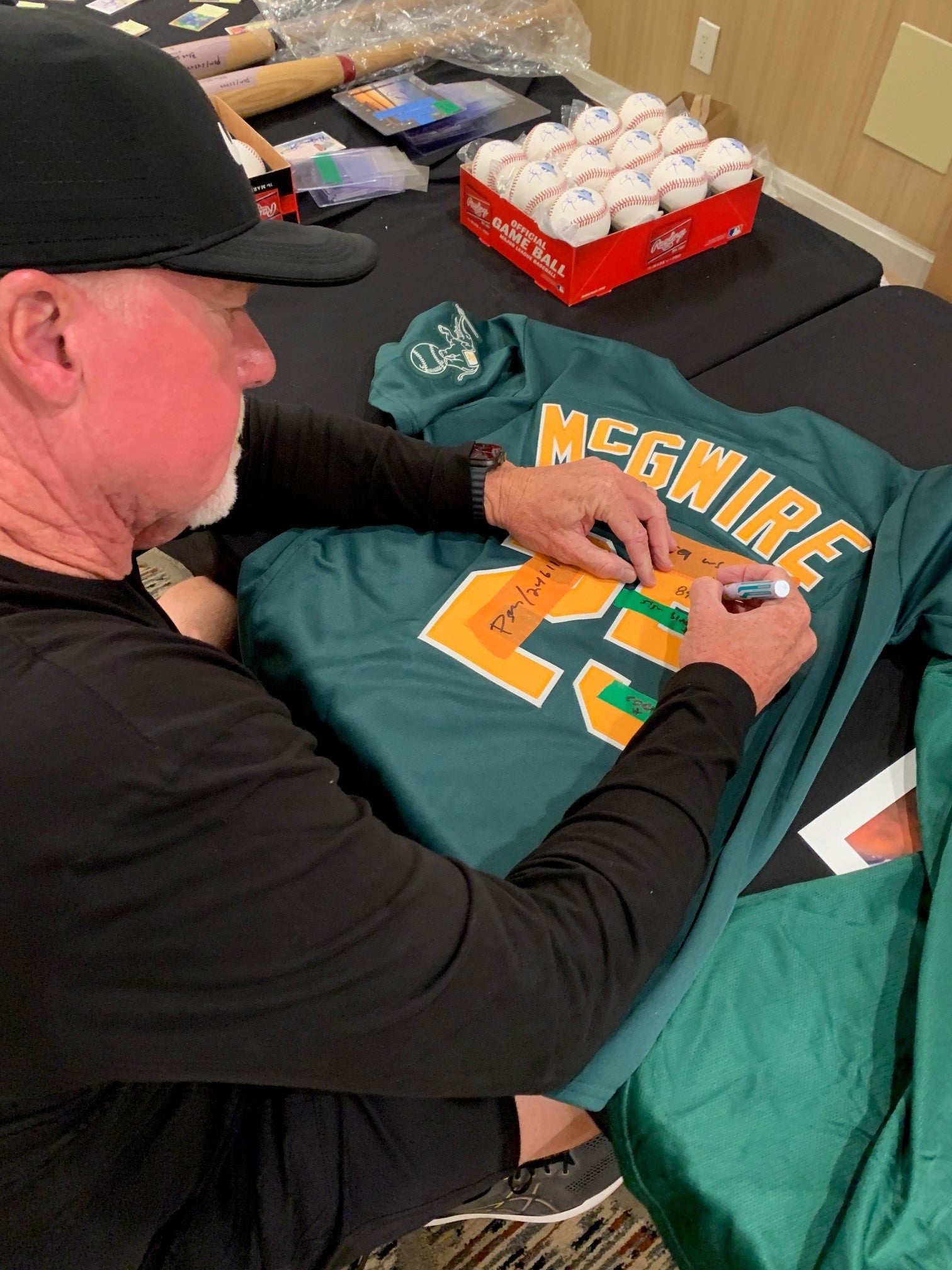 Baseball Autograph Signings