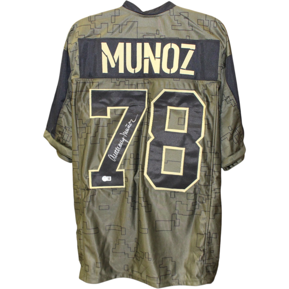 Anthony Munoz Pro Style Salute XL Signed Jersey Beckett Witness 51673 Beckett-Powers Sports Memorabilia