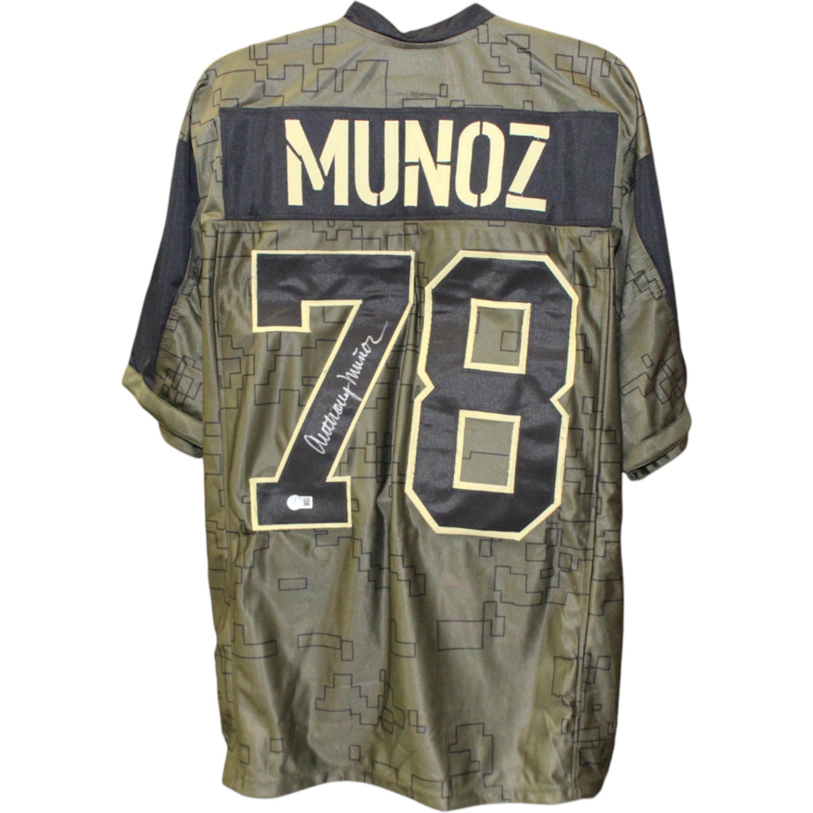Anthony Munoz Pro Style Salute XL Signed Jersey Beckett Witness 51673 Beckett-Powers Sports Memorabilia