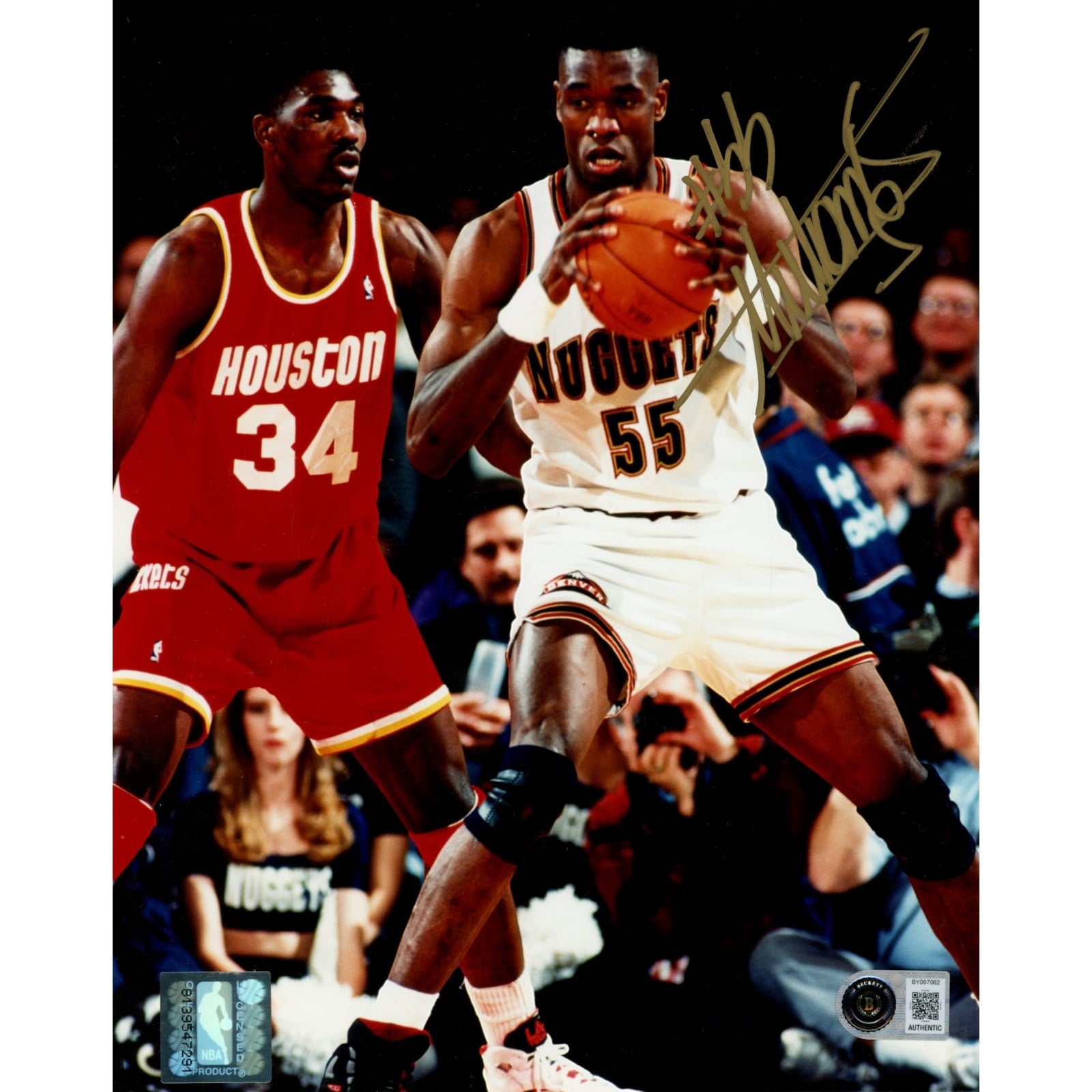 Dikembe Mutombo Signed Denver Nuggets 8x10 Photo – Beckett Authenticated-Powers Sports Memorabilia