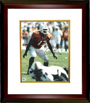 DJ Williams Autographed Miami Hurricanes 8 x 10 Photograph Custom Framing - CTBL_MW3575-Powers Sports Memorabilia
