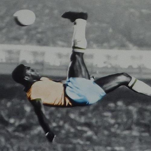Autographed Pele Brazil Soccer (Bicycle Kick Spotlight) Deluxe Framed 16x20 Photo - PSA/DNA-Powers Sports Memorabilia