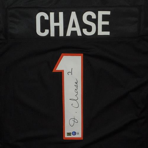 Autographed Ja'Marr Chase Cincinnati (Black #1) Custom Jersey - Beckett-Powers Sports Memorabilia