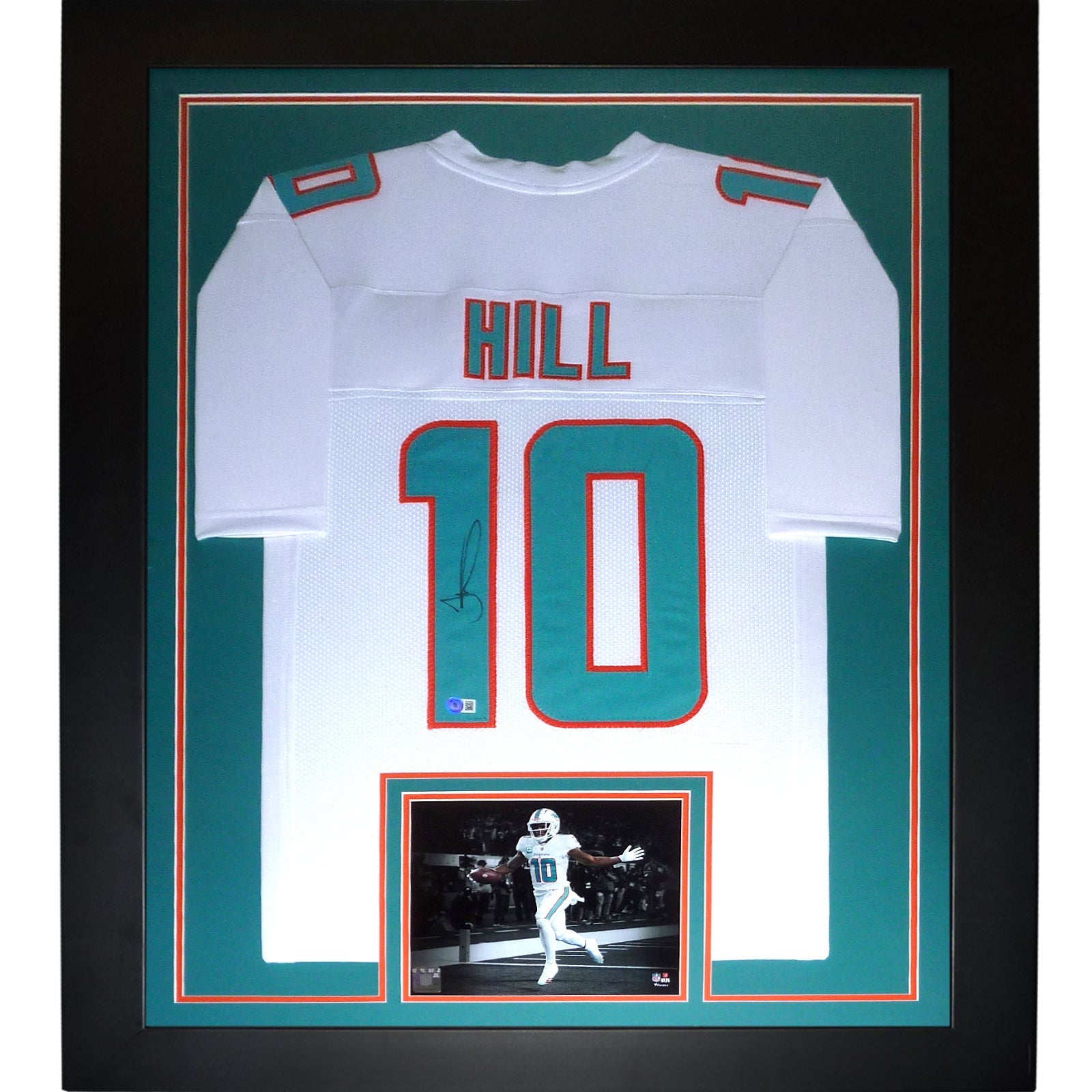 Autographed Tyreek Hill Miami Dolphins (White #10) Framed Jersey - Beckett-Powers Sports Memorabilia