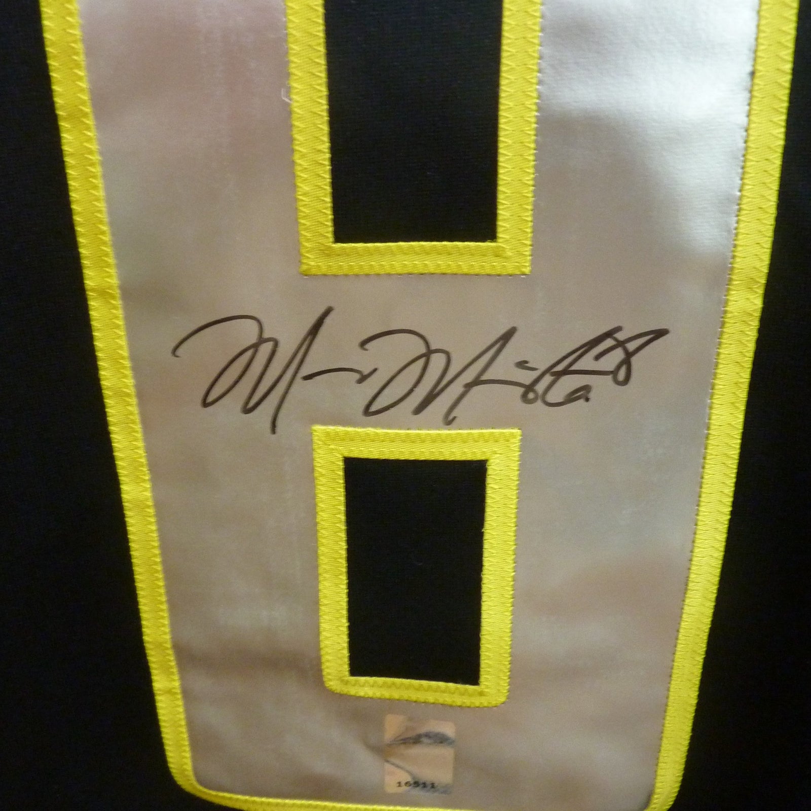 Autographed Marcus Mariota Oregon Ducks (Black #8) Nike Jersey - MM-Powers Sports Memorabilia
