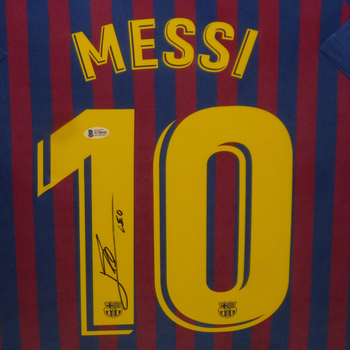Autographed Lionel Messi FC Barcelona (18-19 Home #10) Deluxe Framed Soccer Jersey - Icons COA-Powers Sports Memorabilia