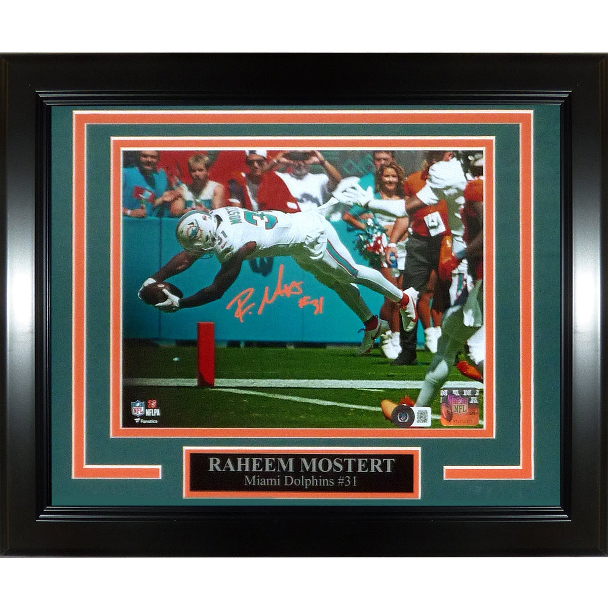 Autographed Raheem Mostert Miami Dolphins (TD Dive) Deluxe Framed 8x10 Photo - Beckett-Powers Sports Memorabilia