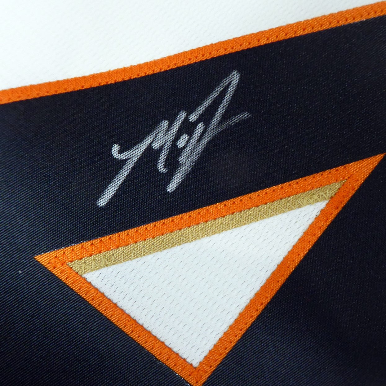 Autographed Madison Bumgarner San Francisco Giants (Cream #40) Majestic Jersey - Beckett-Powers Sports Memorabilia