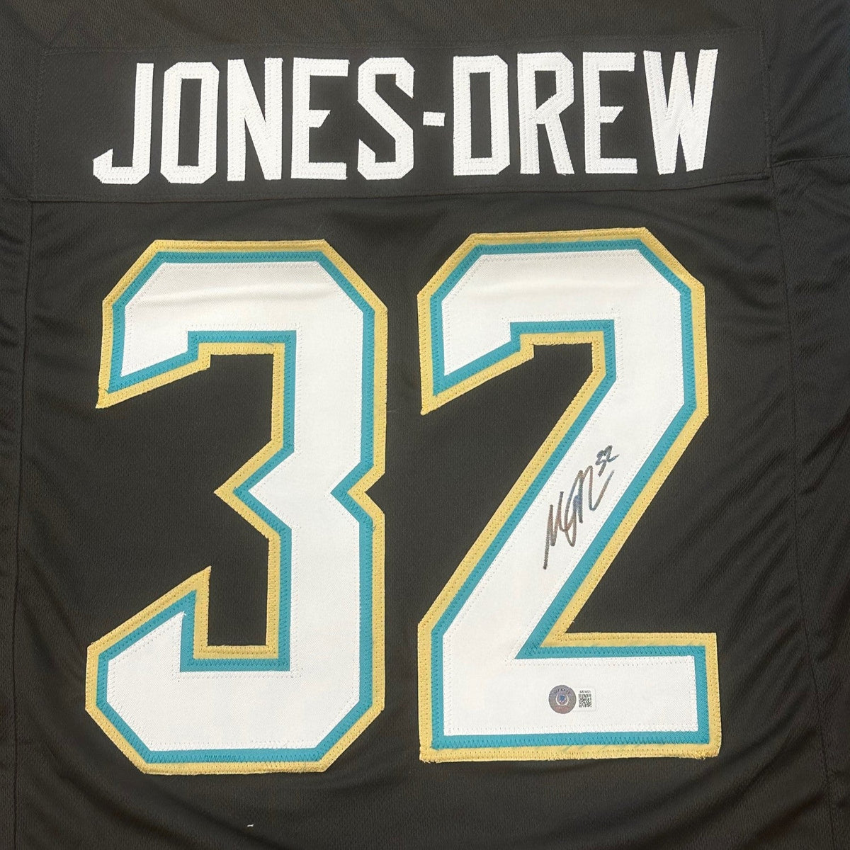 Autographed Maurice Jones-Drew Jacksonville (Black #32) Custom Jersey - Beckett-Powers Sports Memorabilia