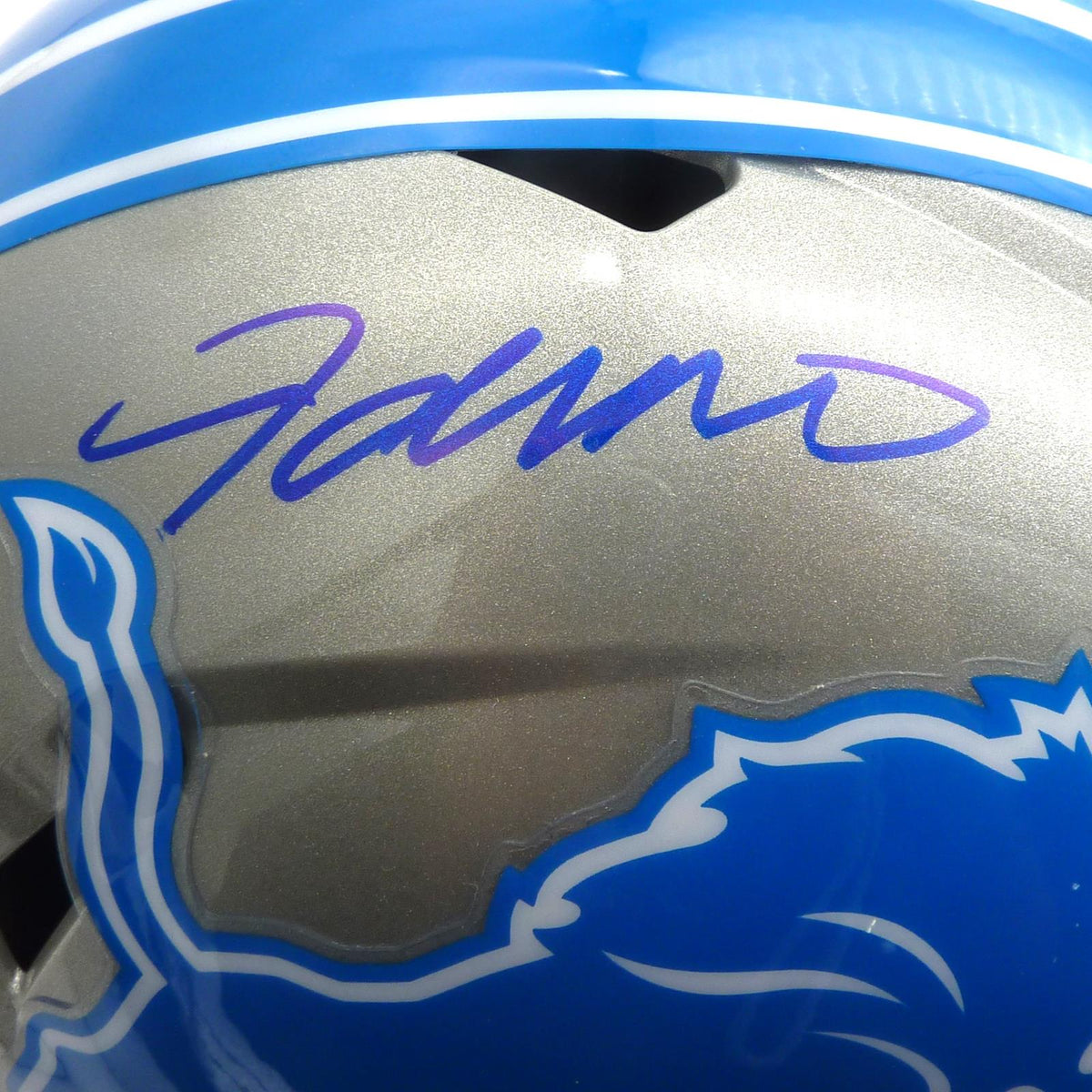 Autographed Jameson Williams Detroit Lions Deluxe Full-Size Replica Helmet - Beckett-Powers Sports Memorabilia