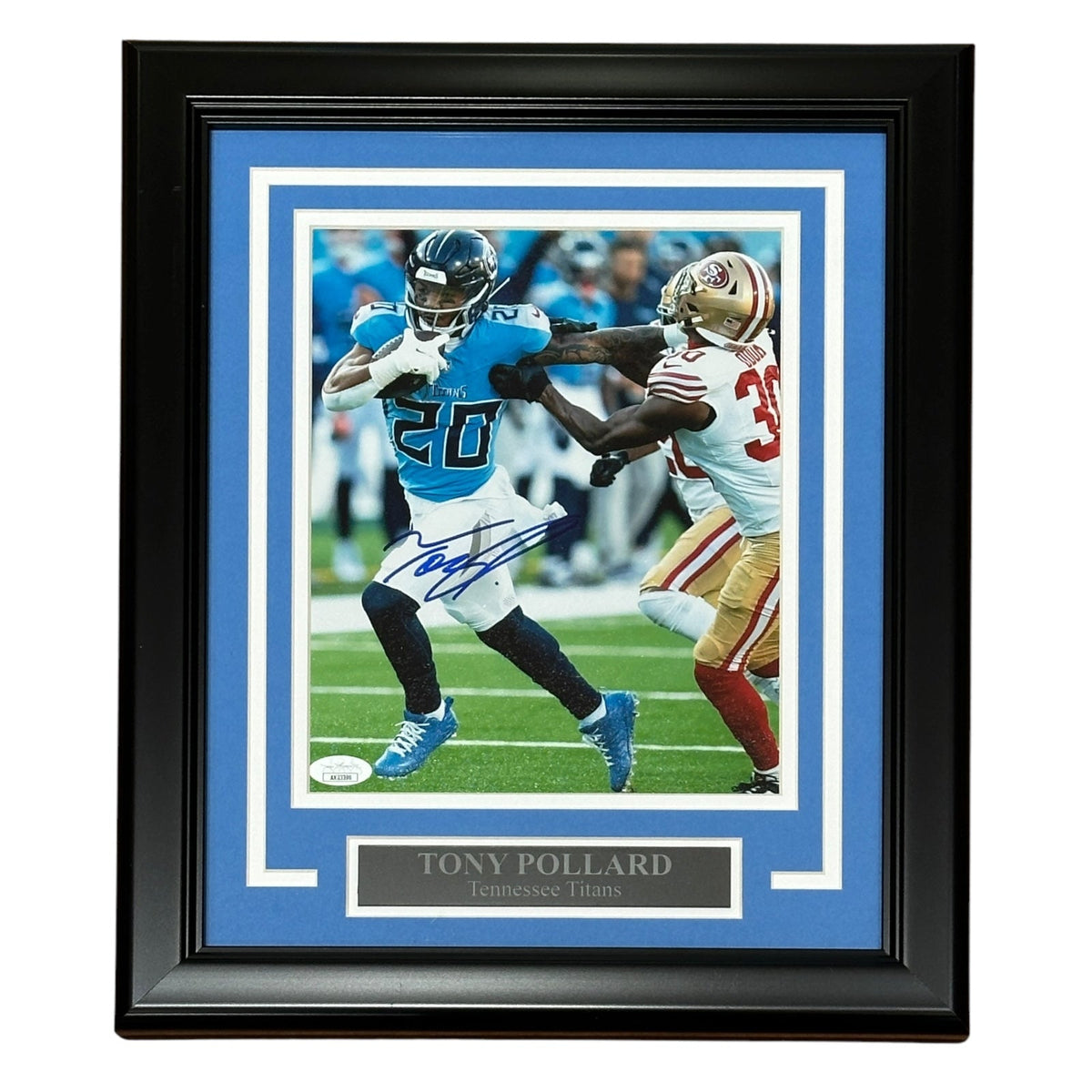Autographed Tony Pollard Tennessee Titans Deluxe Framed 8x10 Photo - JSA-Powers Sports Memorabilia