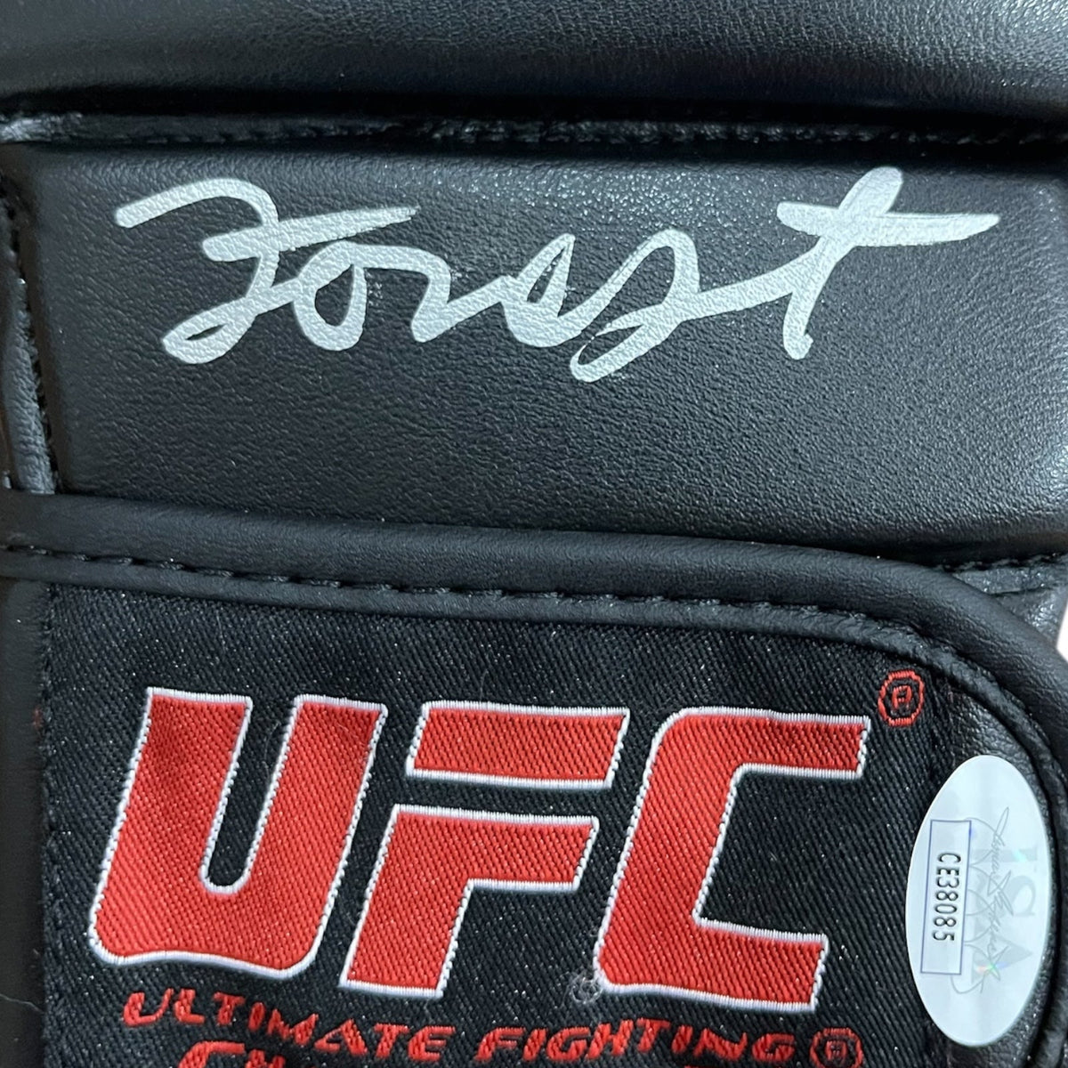 Autographed Forrest Griffin UFC Fighting Glove - JSA-Powers Sports Memorabilia