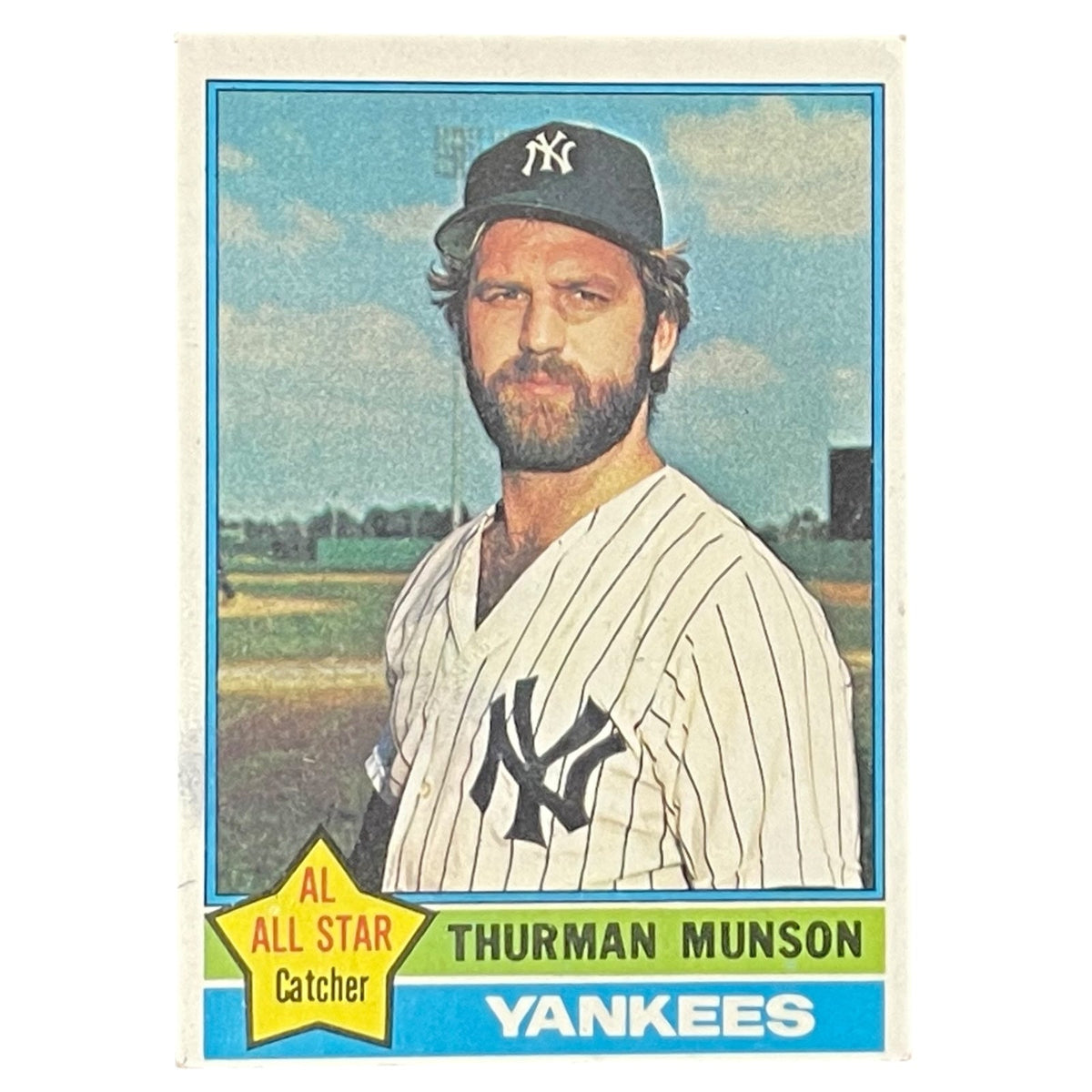 Autographed Thurman Munson 1976 Topps #650 New York Yankees Card - Beckett LOA A89325-Powers Sports Memorabilia