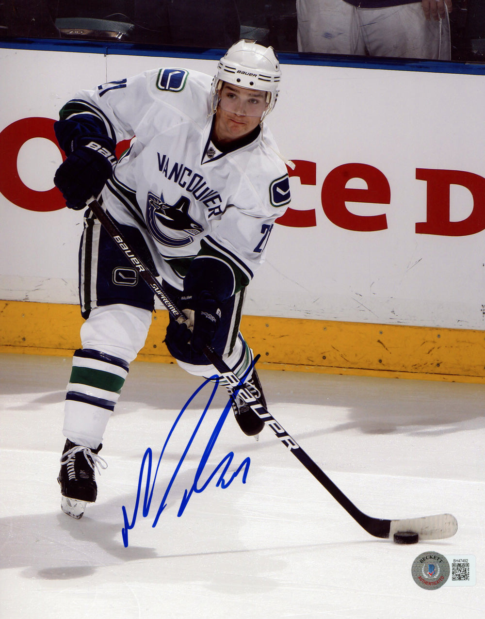 Mason Raymond Vancouver Canucks Signed 8x10 Photo - Beckett Beckett-Powers Sports Memorabilia