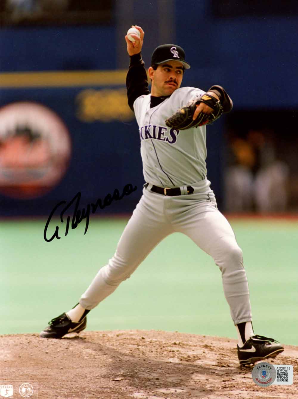 Armando Reynoso Colorado Rockies Signed 8x10 Photo - Beckett Beckett - 50404-Powers Sports Memorabilia