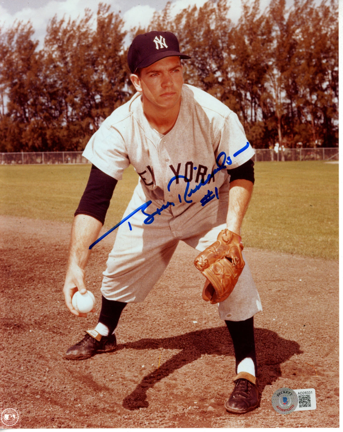 Bobby Richardson New York Yankees Signed 8x10 Photo - Beckett Beckett-Powers Sports Memorabilia