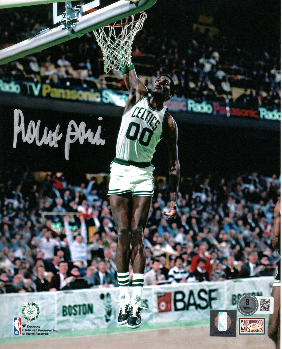 Robert Parish Signed Boston Celtics 8x10 Photo Beckett Witnessed #2-Powers Sports Memorabilia