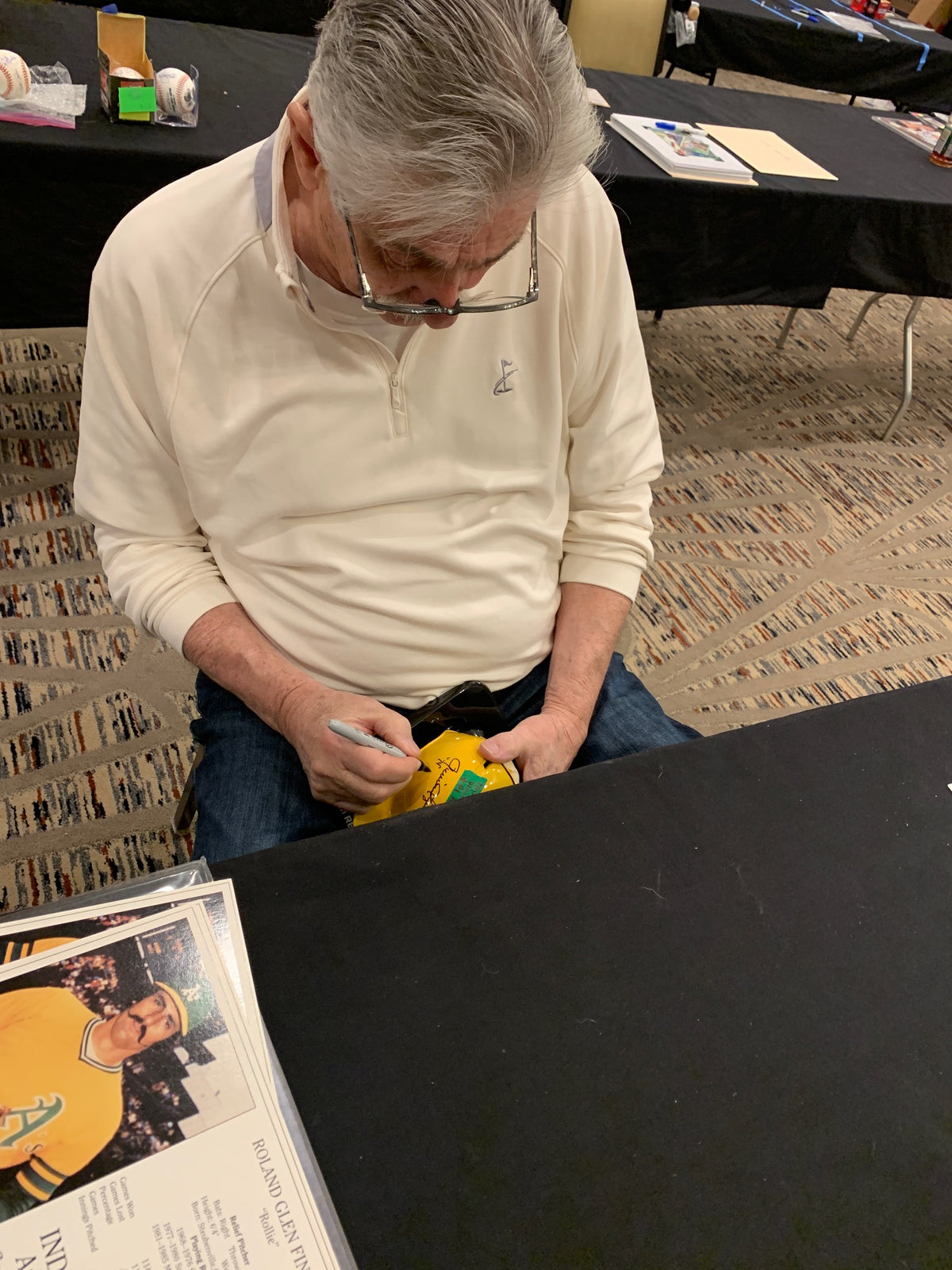 Rollie Fingers Autograph Signing-Powers Sports Memorabilia