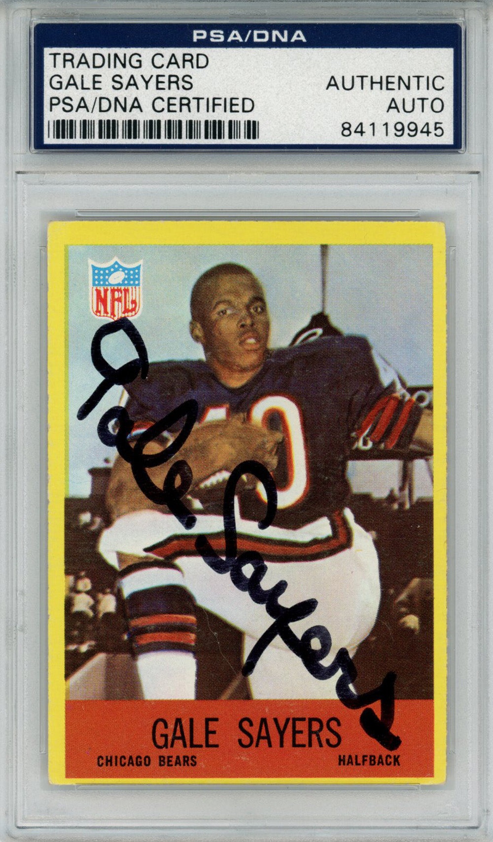 Gale Sayers Chicago Bears Signed Card - 1967 Philadelphia #35 PSA Slab PSA-Powers Sports Memorabilia