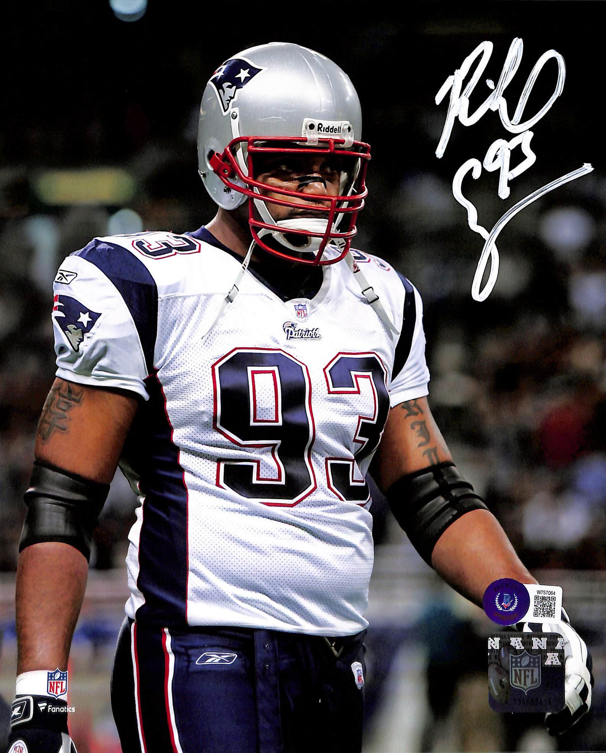 Richard Seymour Signed New England Patriots 8x10 Photo – Beckett Authenticated-Powers Sports Memorabilia