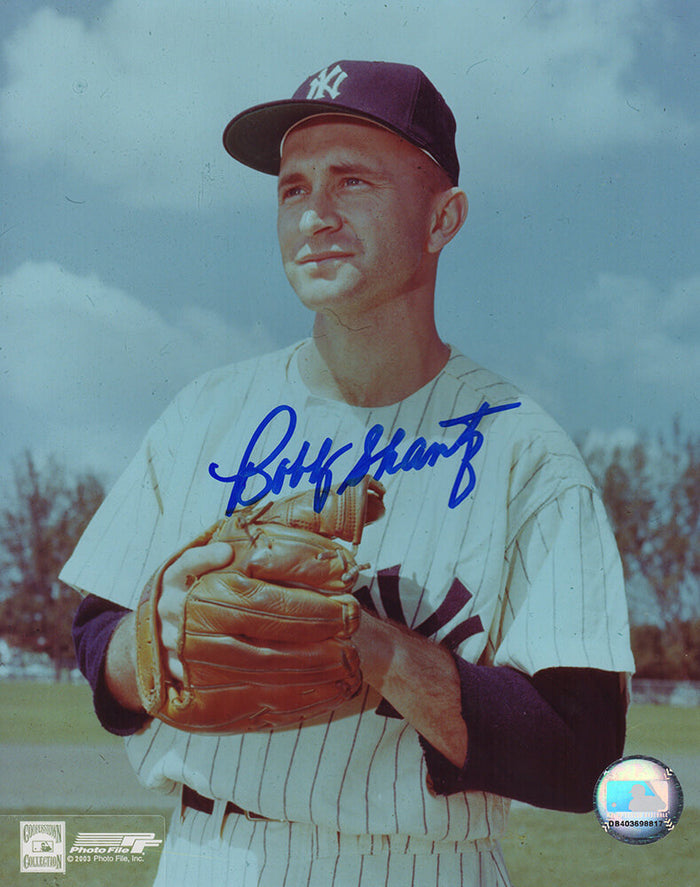 Bobby Shantz Autographed New York Yankees Pose With Glove 8x10 Photo-Powers Sports Memorabilia