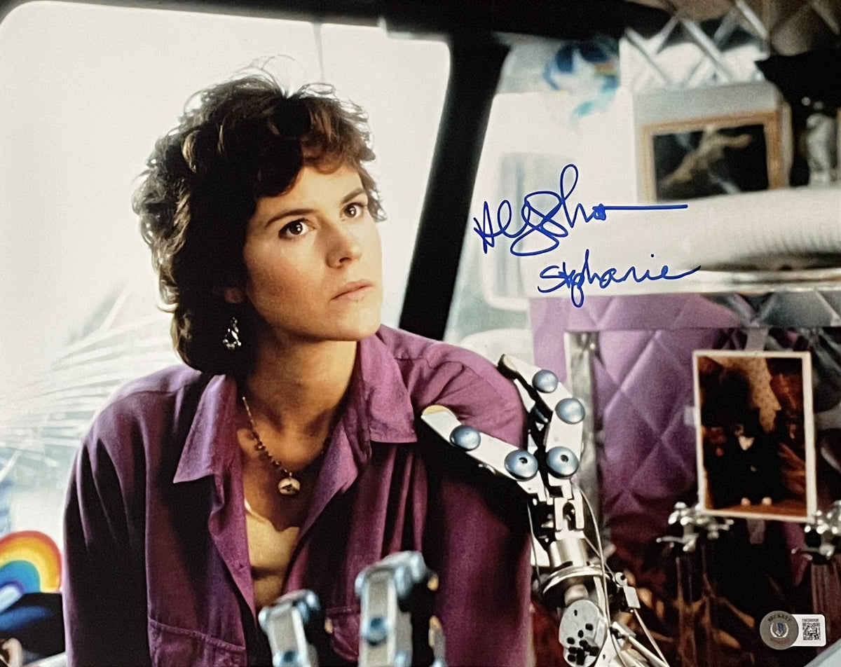 Ally Sheedy Short Circuit Signed 11x14 Photo - Beckett Beckett-Powers Sports Memorabilia