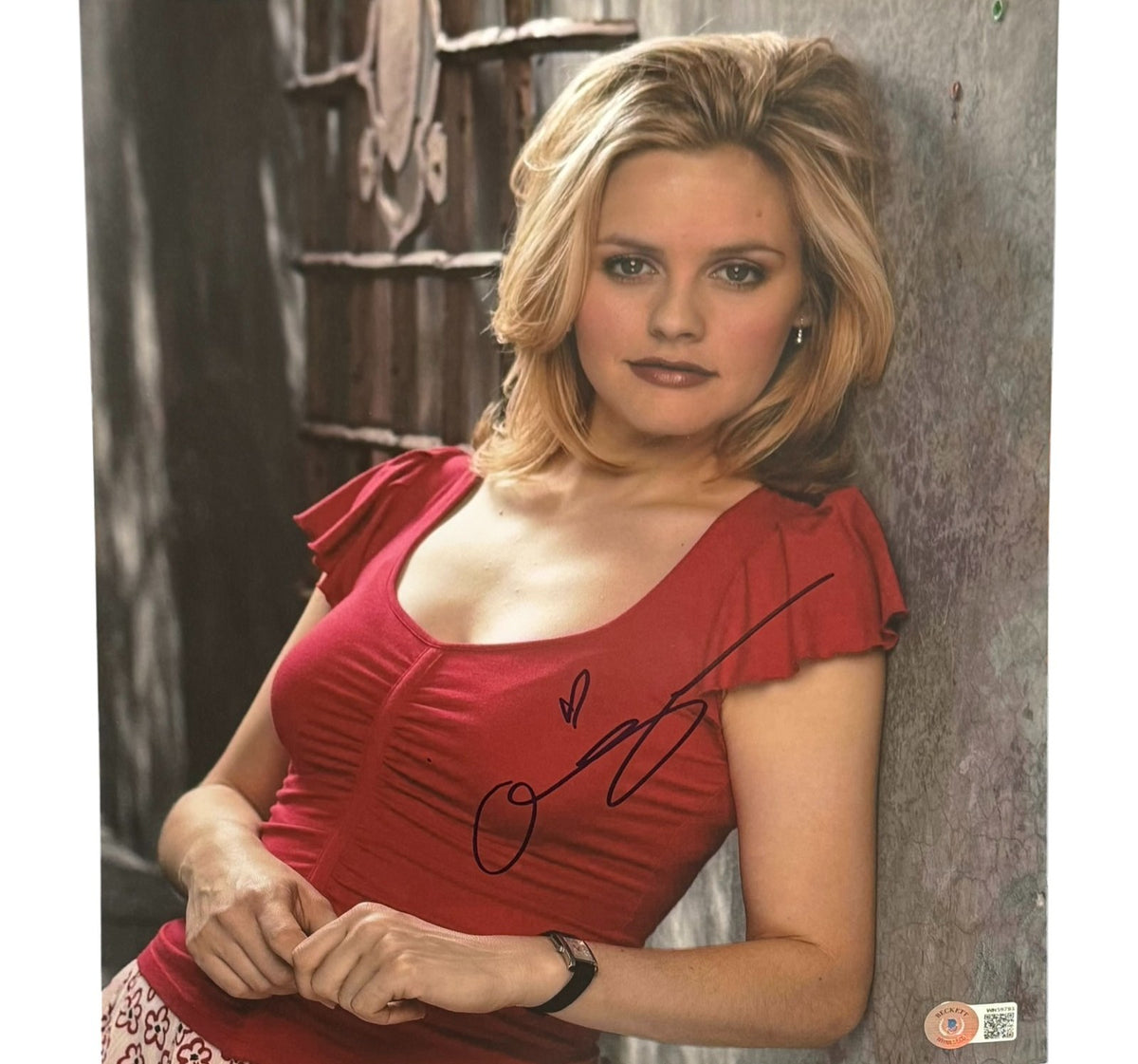 Alicia Silverstone 0 Signed 11x14 Photo - Beckett Beckett-Powers Sports Memorabilia