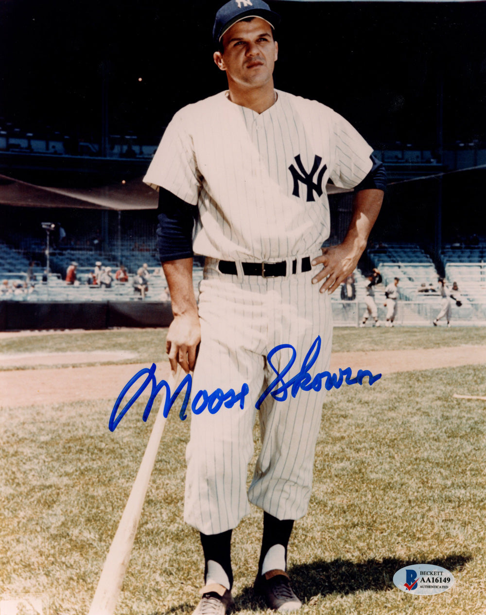 Moose Skowron New York Yankees Signed 8x10 Photo - Beckett Beckett-Powers Sports Memorabilia