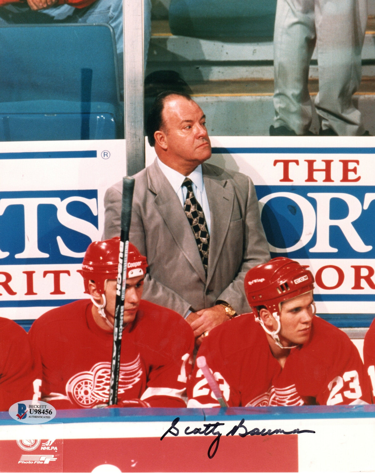 Scotty Bowman Signed Detroit Red Wings 8x10 Photo - Beckett-Powers Sports Memorabilia