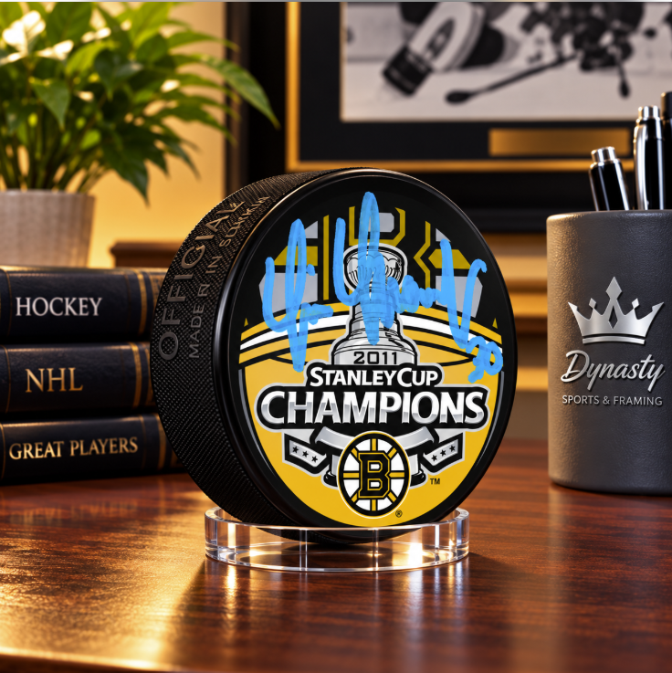 Tim Thomas Boston Bruins Signed 2011 Stanley Cup Champions Puck