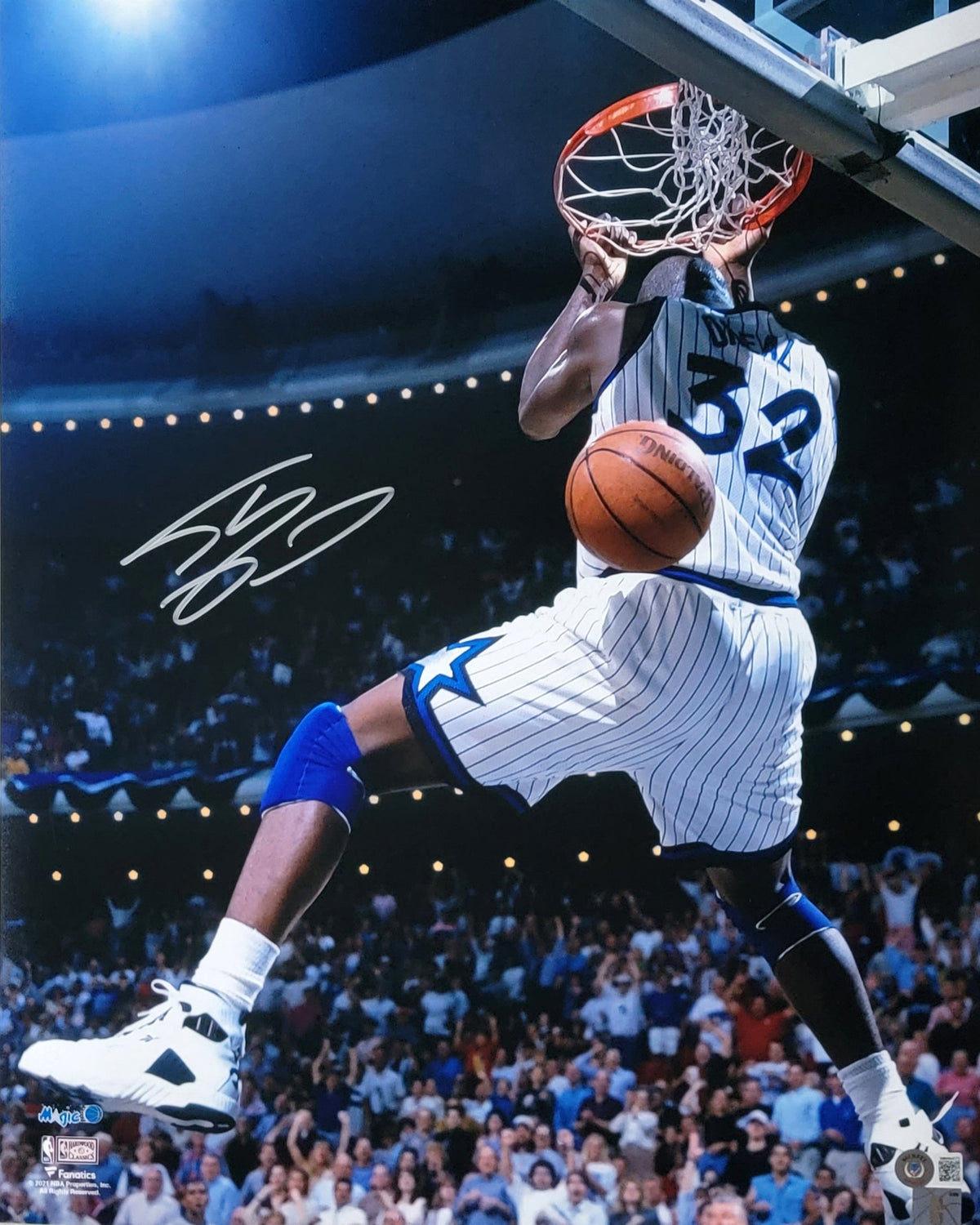 Shaquille O'Neal Autographed Orlando Magic 16x20 Photo Beckett Witnessed #4-Powers Sports Memorabilia